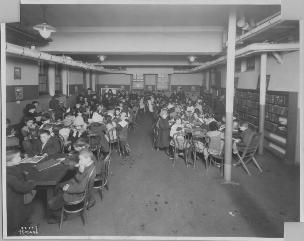 Children's Room at Sumner Library 1910s