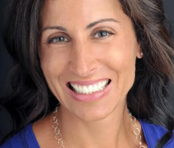 Lisa Genova Headshot