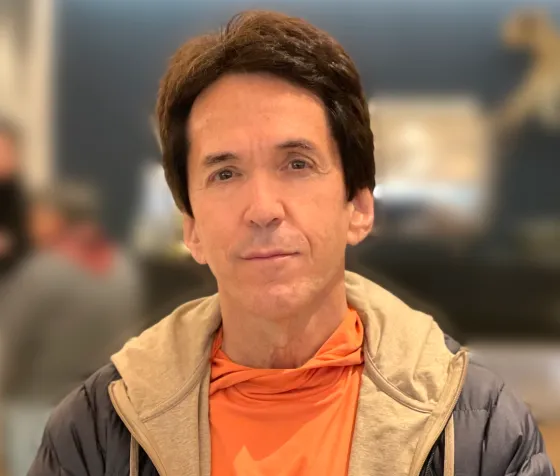 Mitch Albom Headshot by Jessie Nesser