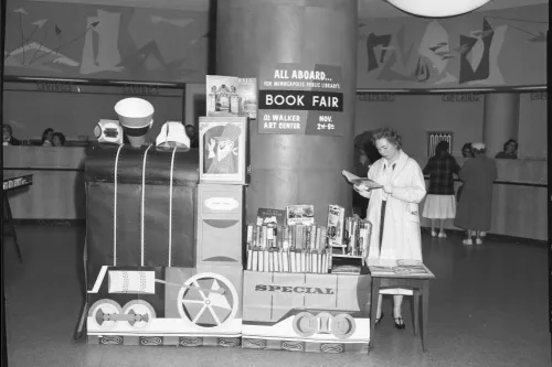 Book Fair display at Marquette National Bank of Minneapolis, 1958